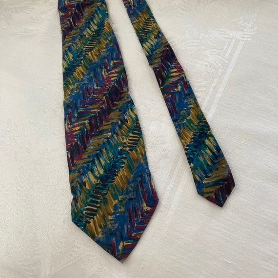 Vintage UNGARO Paris 100% Silk Tie Graphic Tie Che