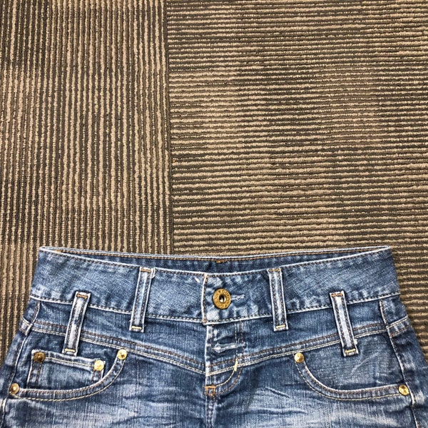 Vintage Guess Jeans Woman’s Shorts Daisy Dukes 24 Blue Mexico Cotton/Spandex Solid Washed Short Pockets Studded Zipper Button