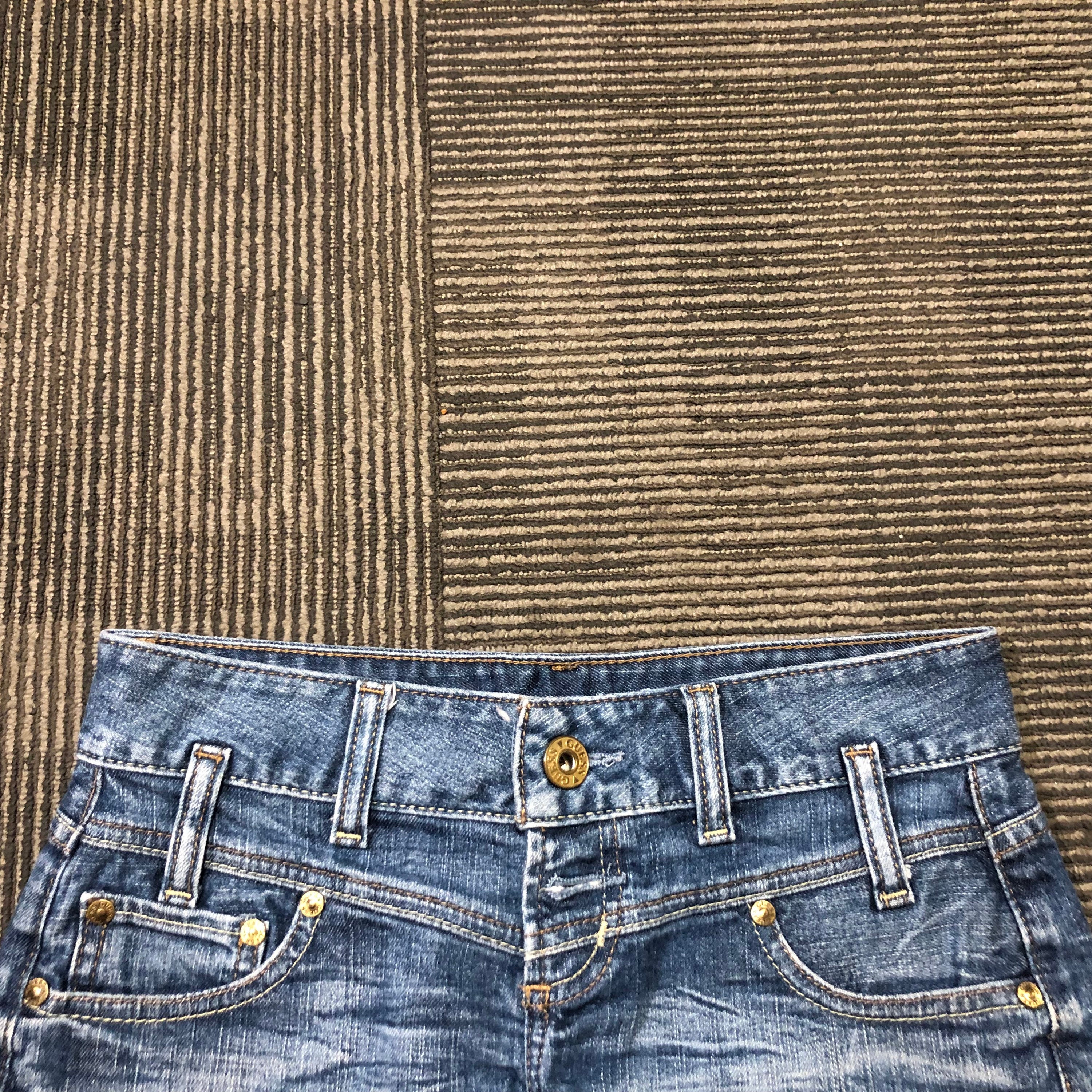 Guess jeans pencil pocket hotsell