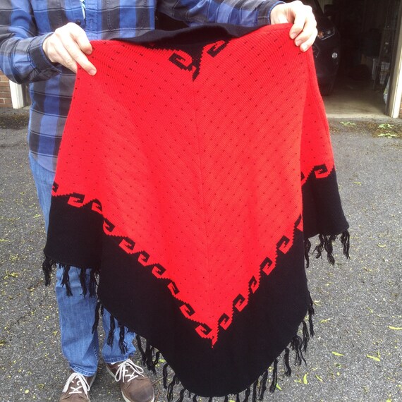 Vintage Woman’s Cape Poncho Collar Red Black Knit… - image 6