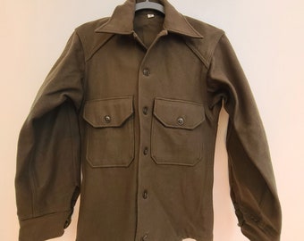 Vintage Men’s XS Olive Green Military Shirt Jacket Wool Olive Green Breast Pockets Button Up