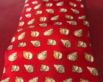 Vintage Gianfranco Ferre 100% Silk Seashell Tie Red Cream Italy Shells