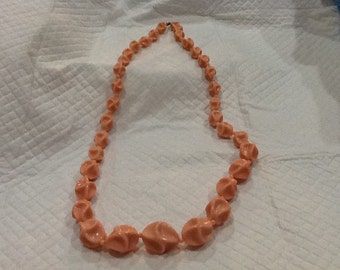 Vintage Pink Beaded Necklace Graduated Beads