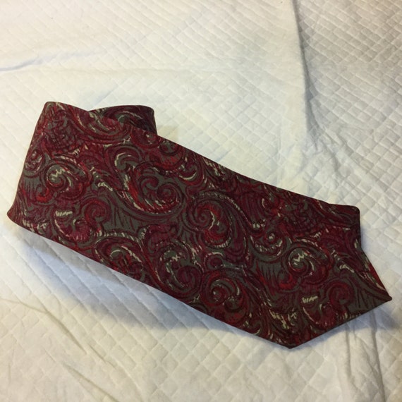 Vintage CHLOE Tie Silk Tie Swirl Design Pink, Red… - image 5