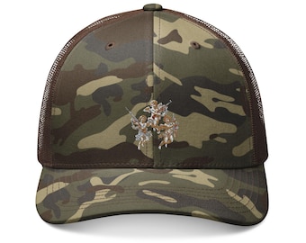 ラインストーン付きクロス迷彩トラッカーハット | 刺繍入り迷彩スナップバック