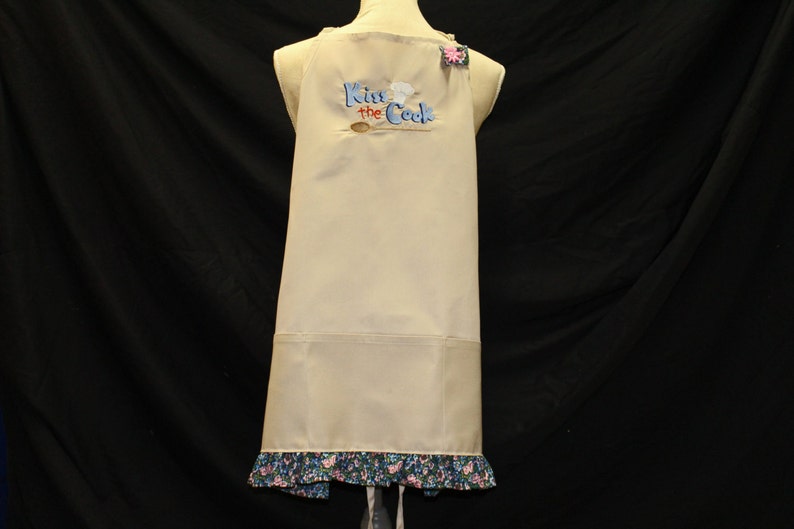Kiss the Cook FREE personalization 3 pocket apron