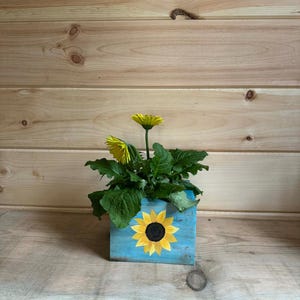Rustic Wooden Hand painted Sunflower Planter Box, Gift for Mom,