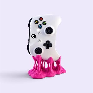 Controller Stand – Gaming Desk Accessory, Xbox Controller Holder, Gamer Gift, 3D Printed Controller Display Stand