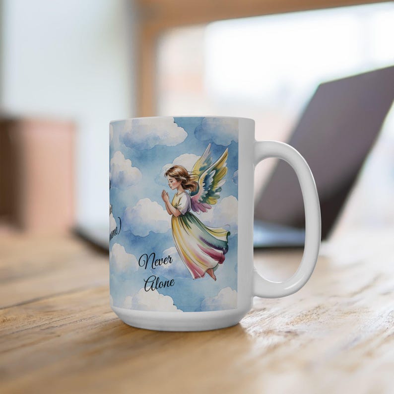 Taza de cerámica personalizada con el nombre "Ángeles contigo, cielo y nubes" imagen 5