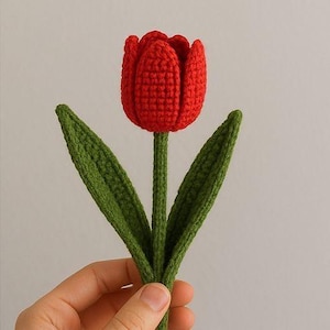 Separate petals Crochet tulip