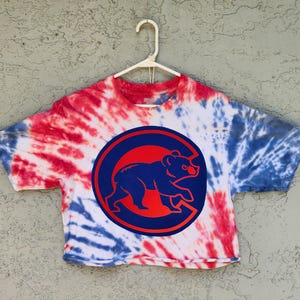 Reworked Chicago Cubs Tie Dye Crop Top T-shirt - Custom Bleach Dyed Cropped Graphic Tee - Size M Medium and L Large t shirt, Baseball tshirt