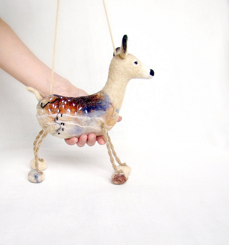 Felt Toy White Tailed Deer Hanna, Felt Doe woodland plush animals, felted deer, Marionette, Stuffed Animal gift for kids, nursery decor image 2