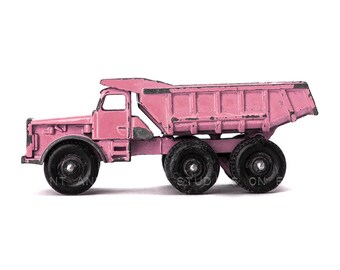 pink tonka truck