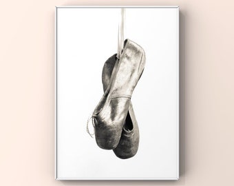 Ballet Slipper Print, Girls Nursery Decor-Ballerina girls room prints, classic nursery art