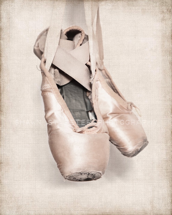 Vintage ballet store slippers