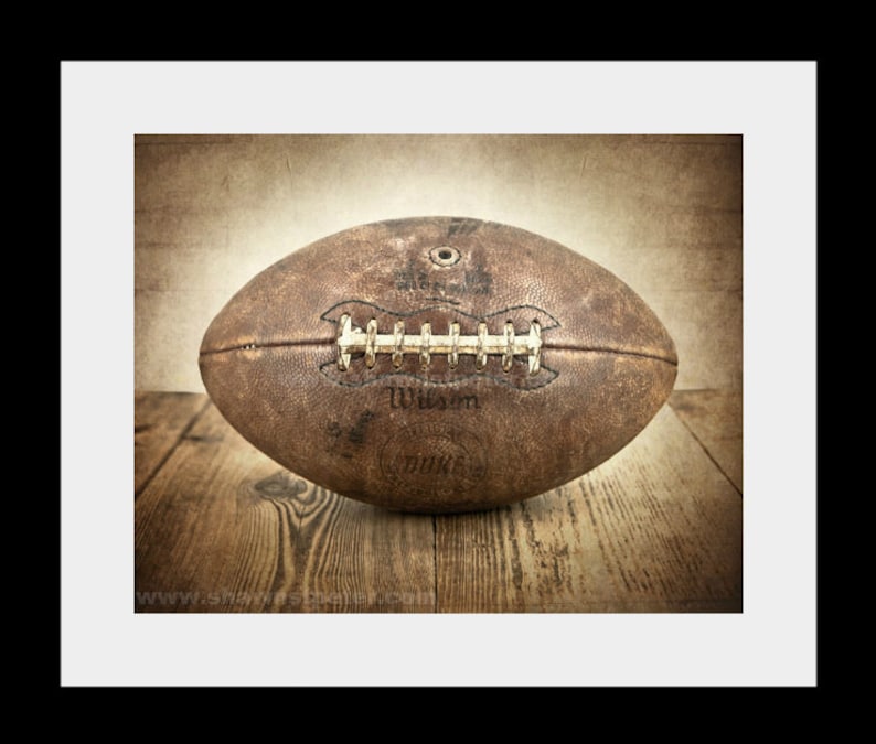 Vintage Football Photo print, Boys Room decor, Boys Nursery Ideas, Sports art, Sport Prints, Man Cave immagine 8