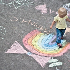 Carte postale d'enfance heureuse pour les fans de Postcrossing - Photographie ou impression sur toile d'art pour la fête des Mères