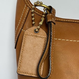 Vintage Coach Ergo Hobo 10739 – English Tan Leather Shoulder Bag – Original Mid-2000s Y2K – Hang Tag image 5