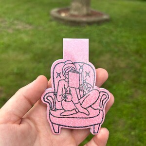 Cozy Reader Magnetic Bookmark