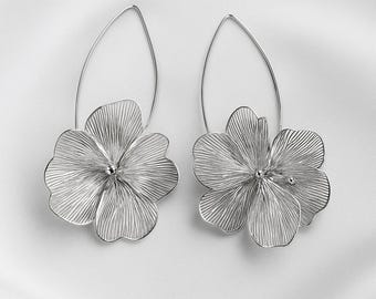 Gold or Silver Flower Earrings – Lightweight Floral Dangle Jewelry, Statement Threader Gift for Women