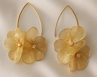 Flower Statement Earrings – Gold or Silver Floral Dangle Jewelry, Modern Wedding & Bridal Gift