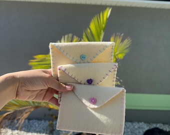 Hand Sewn Felt Envelope Ornament – Valentine’s Day Love Letter Decor