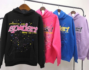Sudadera con capucha y estampado web – Diseño con estrellas coloridas y logotipo PNK