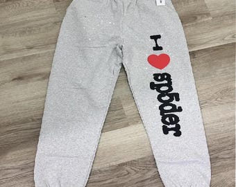 Sp5der Souvenir Ljunggrå Träningsbyxor | Färgstänkande Graphic Joggingbyxor