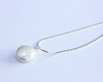 Minimalist Silver Pearl Necklace