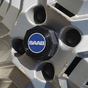 Saab Ronal Inca 8944621 Hub Cap Replica – Multi-Color 3D Printed Replacement