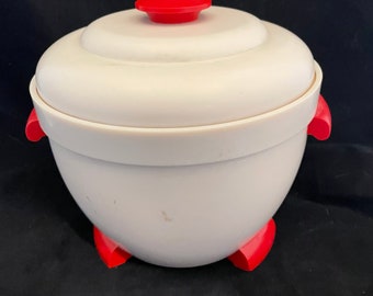 Midcentury Bakelite Thermos Brand White & Red Ice Bucket With Lid, Country Living, Retro, Deco