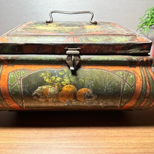 Antique Large Dutch Tin with Floral Graphics, Cottage Decor, Farmhouse Decor, Country Living, Mother’s Day, Housewarming Gift, Shabby Chic