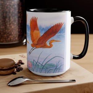 Elegant Heron Accent Mug with Vibrant Wildlife Design 15oz, Perfect for Bird Lovers, Nature Enthusiasts, and Gift Giving