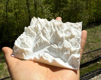 Modello di montagna personalizzato stampato in 3D: paesaggio topografico, regalo paesaggistico unico o arredamento per la casa ispirato alla natura