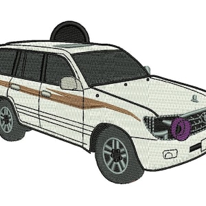 Könnte beinhalten: Gestickter Aufnäher eines weißen SUV mit braunen Seitenstreifen. Das Fahrzeug hat schwarze Fenster, Reifen und Zierleisten. Ein violetter Akzent befindet sich auf der Vorderseite. Der Aufnäher ist zum Aufnähen oder Aufbügeln auf Stoff vorgesehen.
