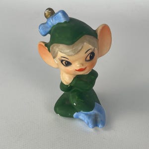 Knäskydd i vintage keramik, älv, 2 3/8”