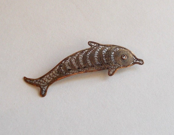 Vintage 1940s / 1950s Copper Filigree Dolphin Pin… - image 1