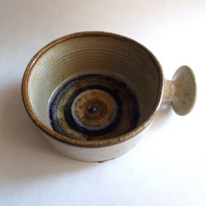 Vintage Handcrafted Stoneware Studio Pottery Soup/Bean Bowl-Unsigned