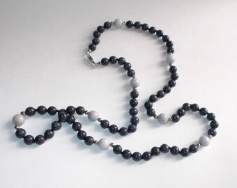 Vintage 1980s or 1990s Dark & Light Gray Glass Bead Necklace-FREE SHIPPING