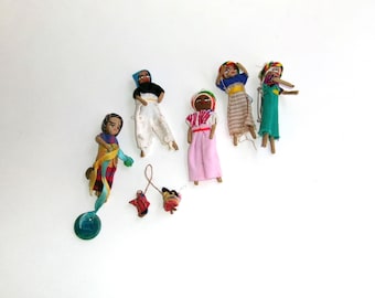 Vintage 1980s or 1990s Guatemalan Worry Dolls/Pins-Stitched Faces-Artisan Made in Guatemala-5 Small & 2 Minis