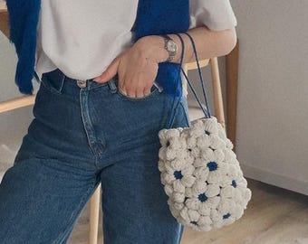 Daisy Bloom Bag - Video Tutorial