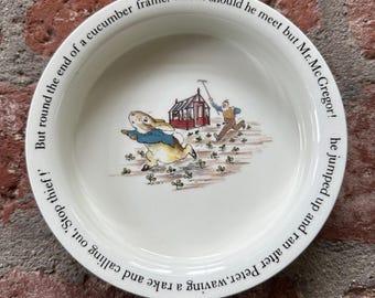 Wedgwood of Etruria en Barlaston Peter Rabbit Bowl gemaakt in Engeland Verzamelobject Beatrix Potter
