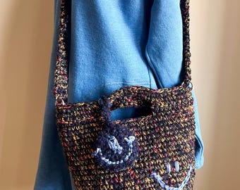 Handmade Crochet Crossbody Bag – Black & Gold Smiley Face Tote