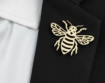 Hollow Bee Stainless Steel Brooch – 18K Gold Plated, Silver & Black Lapel Pin, Insect Suit Accessory Gift for Him Her