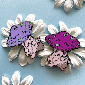 Mushroom folk - hard enamel pin