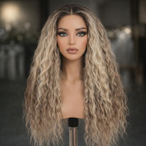 Peluca rizada rubia ceniza, con encaje frontal, 76 cm, resistente al calor, color marrón ombré