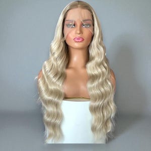 Peluca de cabello humano Remy con ondas corporales, rubio ceniza claro: encaje HD, 13x6, 16-32"