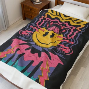 Colorful Smiley Face Velveteen Plush Blanket