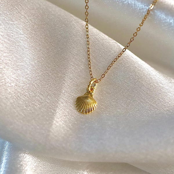 Tiny Scallop Shell Necklace, 14K Gold Plated Beach Jewelry