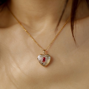 Heart Locket Necklace, Gold Vintage Heart Locket, Red Stone Necklace, Romantic Gift for Her, Dainty Keepsake Jewelry image 2